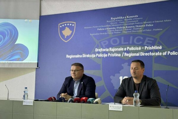 Hoxha: Në qafën e nxënësit kishte ngjyrë të kuqe me marker, jo gjak