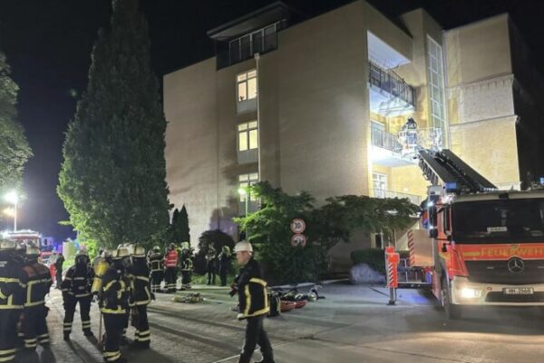 Zjarri shpërthen në një spital në Hamburg, humbin jetën tre pacientë dhe dhjetëra tjerë lëndohen