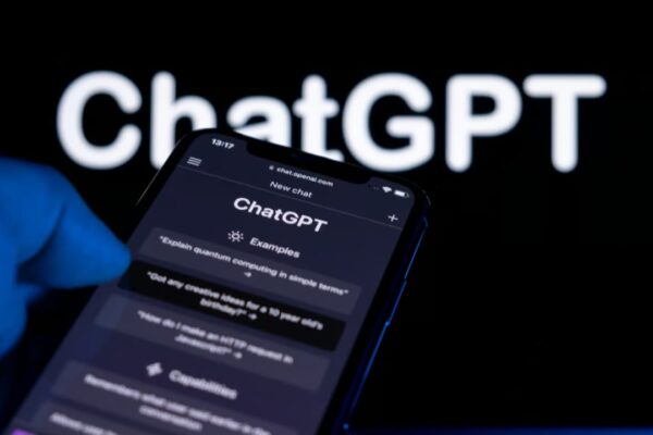 ChatGPT e “shkatërron” trurin e njeriut pa e kuptuar! Studimi i ri publikon rezultatet shqetësuese si ndodh kjo…