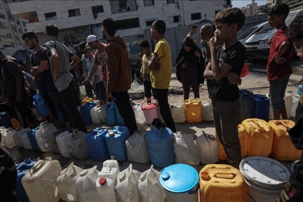 Vazhdon kriza e ujit në Gaza e cila është nën sulmet e Izraelit